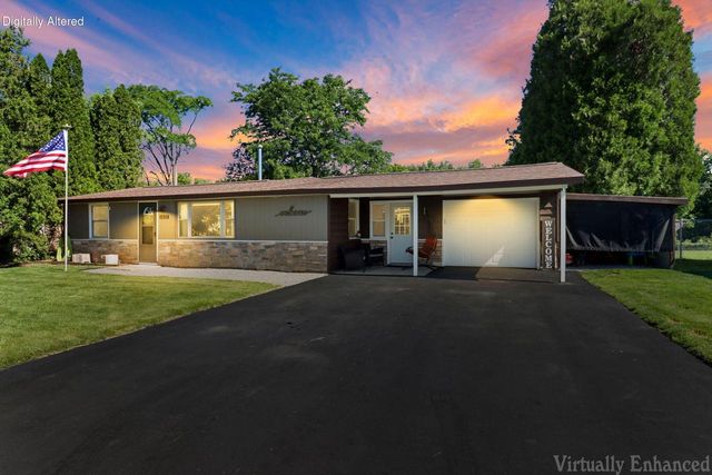 10308 Root River DRIVE, Caledonia, WI 53108
