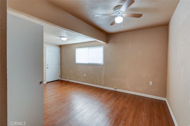1402 S Nevada Avenue, Los Banos, CA 93635