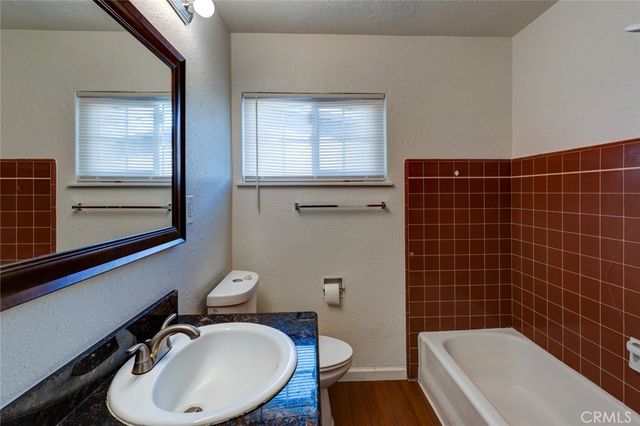 1402 S Nevada Avenue, Los Banos, CA 93635