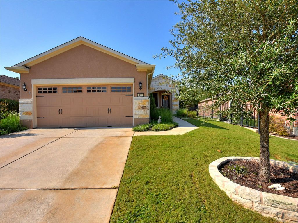 303 Kickapoo Creek LN, Georgetown, TX 78633