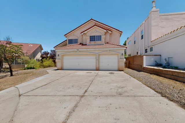 8908 Henriette Wyeth Drive NE, Albuquerque, NM 87122