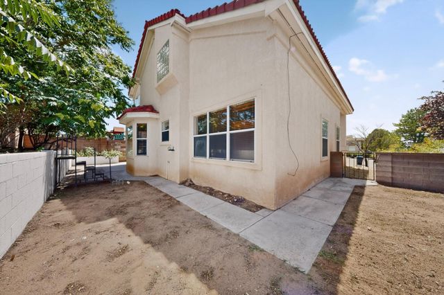 8908 Henriette Wyeth Drive NE, Albuquerque, NM 87122