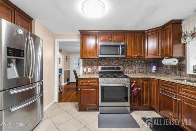 367 Brook Avenue, North Plainfield, NJ 07062