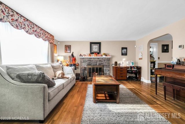 367 Brook Avenue, North Plainfield, NJ 07062