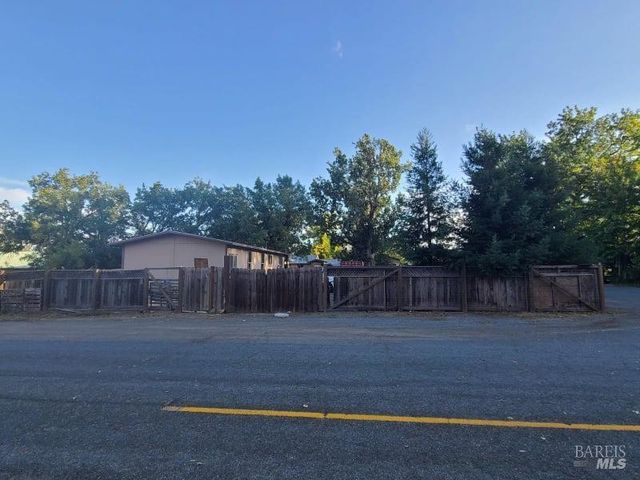 23951 Greely St, Covelo, CA 95428