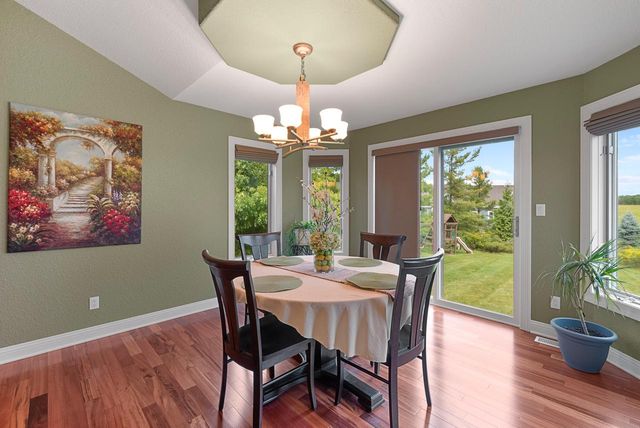 1526 Pine Cone TRAIL, Port Washington, WI 53074