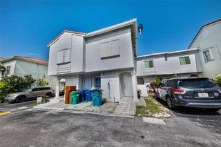 1178 NW 123rd Pl 1210, Miami, FL 33182