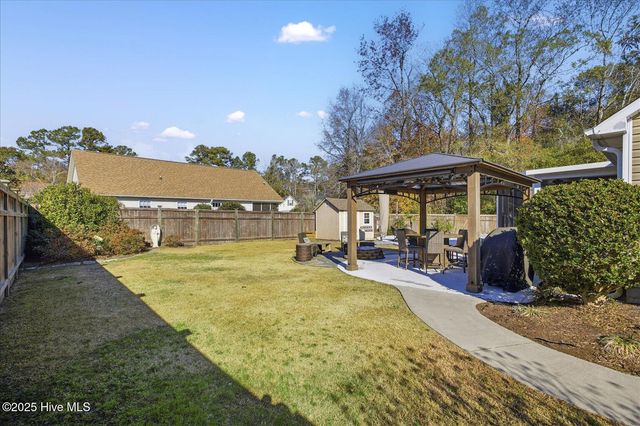 108 Hedingham Court, Wilmington, NC 28412