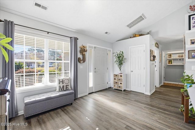 108 Hedingham Court, Wilmington, NC 28412