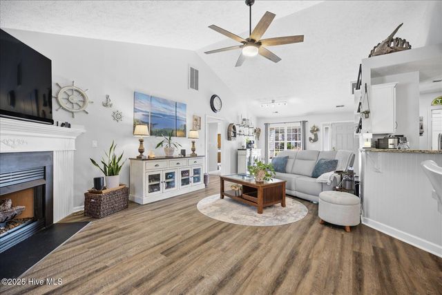 108 Hedingham Court, Wilmington, NC 28412