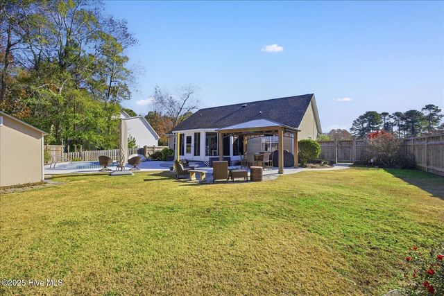 108 Hedingham Court, Wilmington, NC 28412