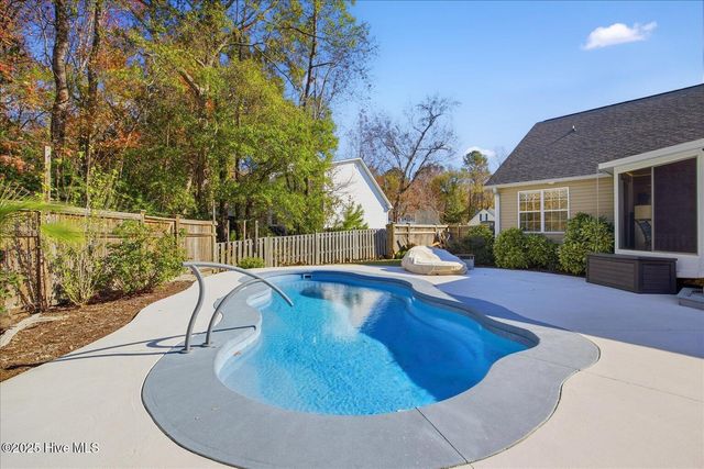 108 Hedingham Court, Wilmington, NC 28412