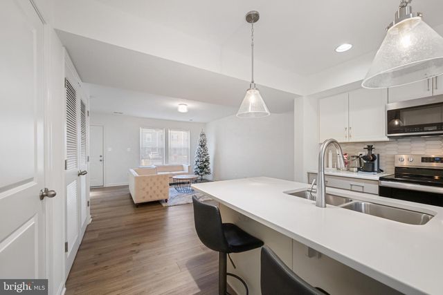 12 PITCH PINE CT, Bunker Hill, WV 25413