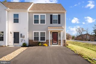 12 PITCH PINE CT, Bunker Hill, WV 25413