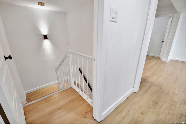 568 W QUILL DR, San Antonio, TX 78228