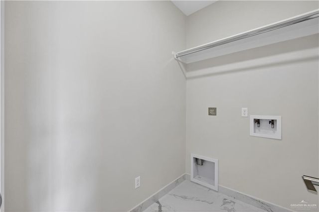 1703 Oak Alley Drive, Mission, TX 78572