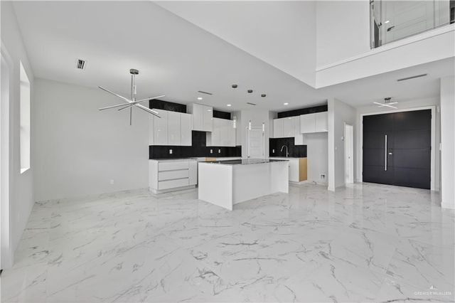 1703 Oak Alley Drive, Mission, TX 78572