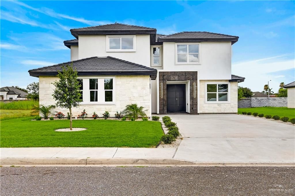 1703 Oak Alley Drive, Mission, TX 78572