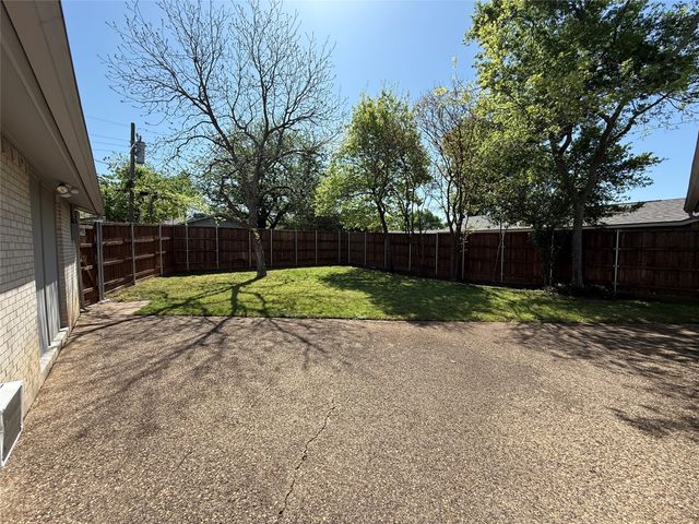 12220 Hightower Place, Dallas, TX 75244