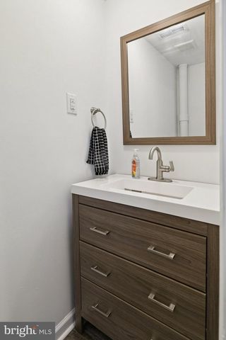 359 LEMONTE ST, Philadelphia, PA 19128