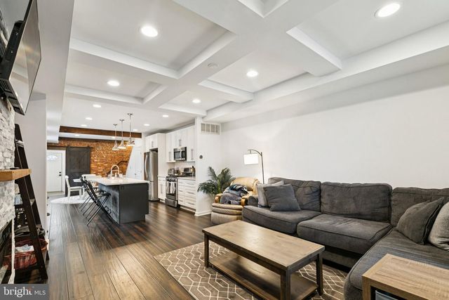 359 LEMONTE ST, Philadelphia, PA 19128