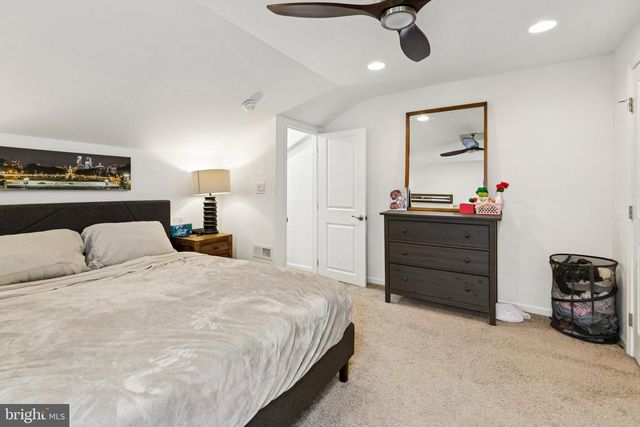 359 LEMONTE ST, Philadelphia, PA 19128