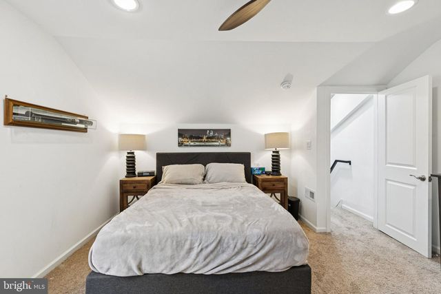 359 LEMONTE ST, Philadelphia, PA 19128