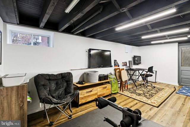 359 LEMONTE ST, Philadelphia, PA 19128