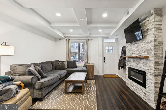 359 LEMONTE ST, Philadelphia, PA 19128