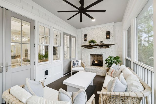 30 E Yacht Pond Lane, Watersound, FL 32461