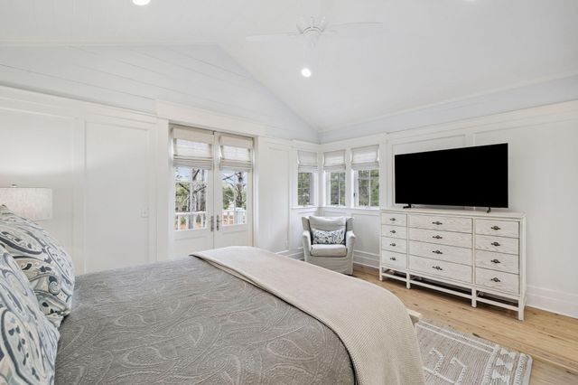 30 E Yacht Pond Lane, Watersound, FL 32461