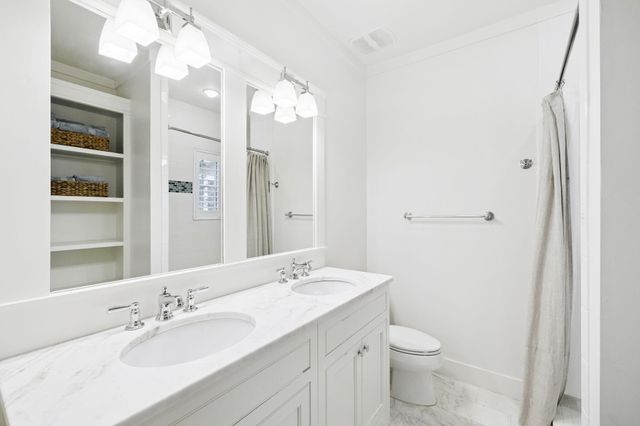 30 E Yacht Pond Lane, Watersound, FL 32461