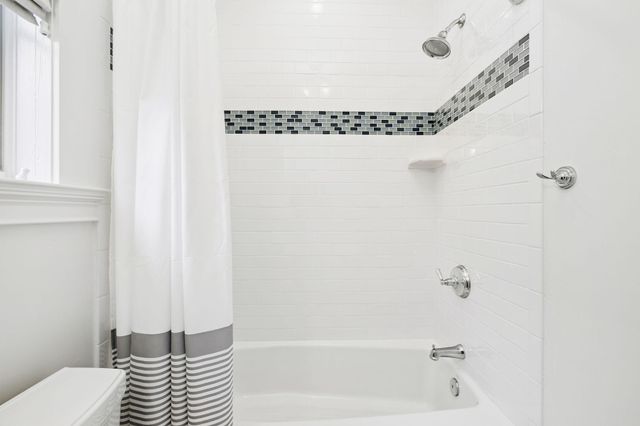 30 E Yacht Pond Lane, Watersound, FL 32461