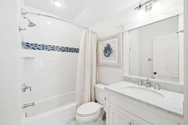 30 E Yacht Pond Lane, Watersound, FL 32461