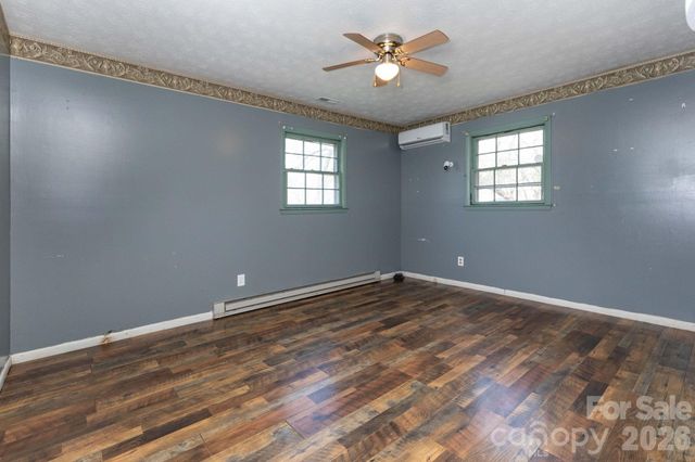 380 Woodland Church Road, Clyde, NC 28721