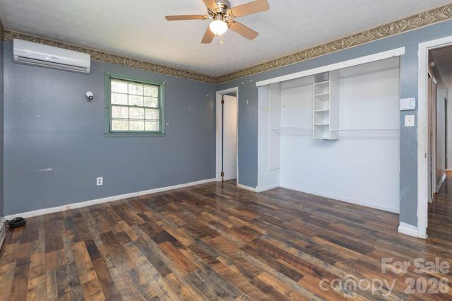 380 Woodland Church Road, Clyde, NC 28721