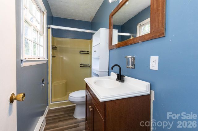 380 Woodland Church Road, Clyde, NC 28721