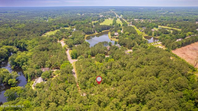 104 River Woods Drive, Wallace, NC 28466