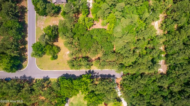 104 River Woods Drive, Wallace, NC 28466