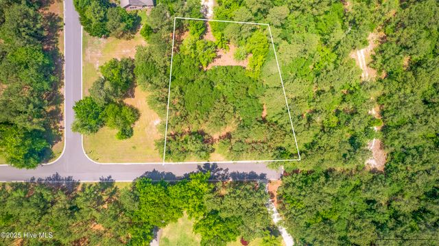 104 River Woods Drive, Wallace, NC 28466