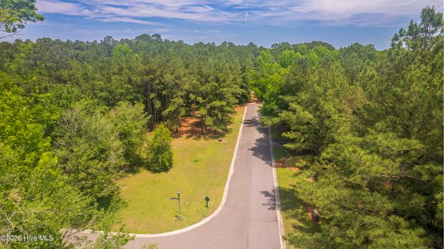 104 River Woods Drive, Wallace, NC 28466