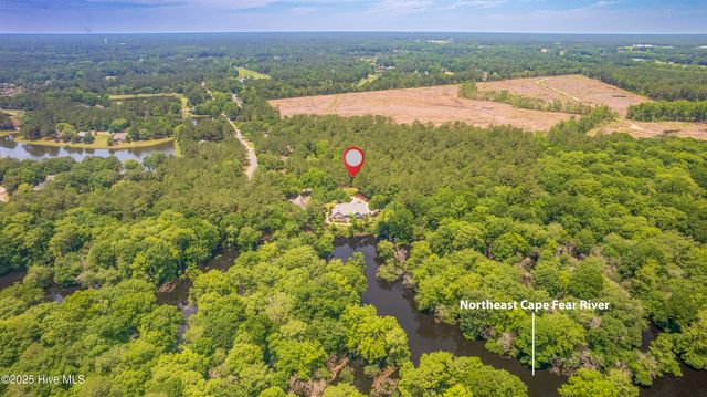 104 River Woods Drive, Wallace, NC 28466