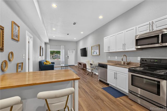 3817 N Franklin Street, Denver, CO 80205