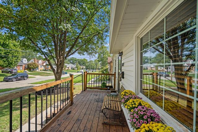 7817 Maple Leaf Drive, Madeira, OH 45243
