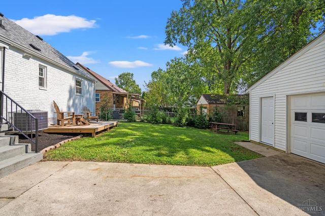 7817 Maple Leaf Drive, Madeira, OH 45243
