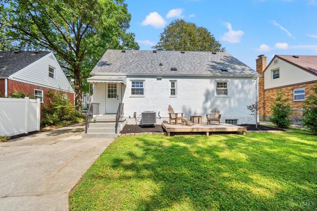 7817 Maple Leaf Drive, Madeira, OH 45243