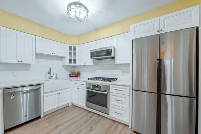 10212 W Rutland VLG, Austin, TX 78758