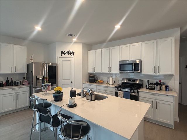 7842 Doctor Strange Dr, Corpus Christi, TX 78414