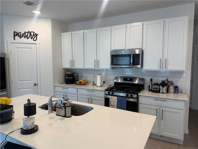 7842 Doctor Strange Dr, Corpus Christi, TX 78414