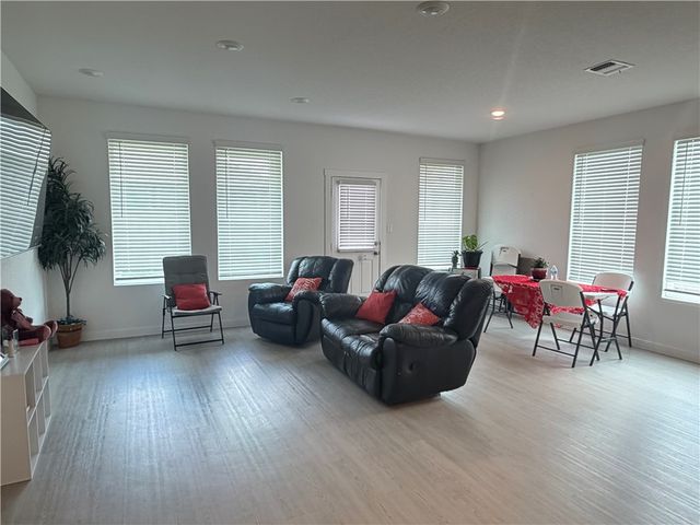 7842 Doctor Strange Dr, Corpus Christi, TX 78414